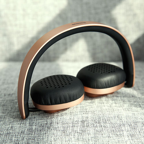 Baseus D01 Wireless Bluetooth Headphone with Mic - Gold